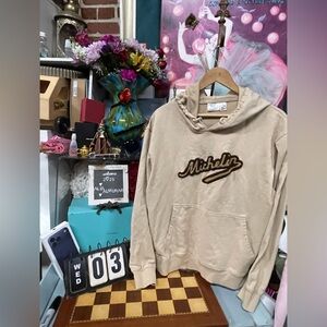 Vtg Michelin logo hoodie.